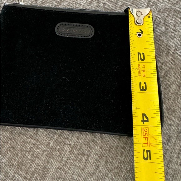 Fossil Suede Wristlet SL8687. - Picture 11 of 11